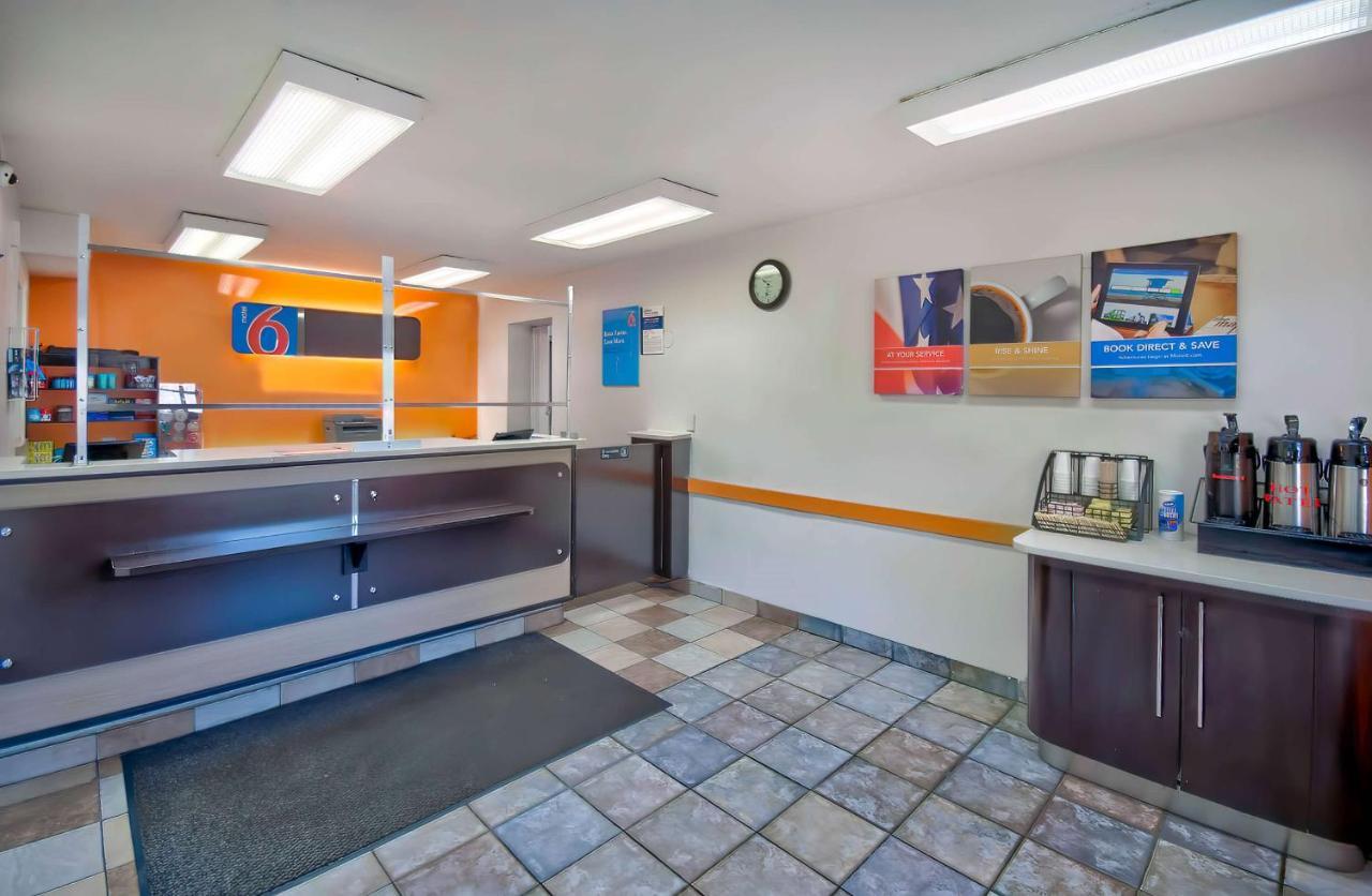 Motel 6-Warren, Mi - Detroit East Zewnętrze zdjęcie